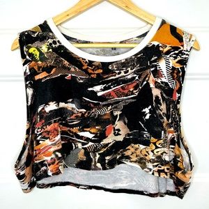 Graphic Print Crop Top